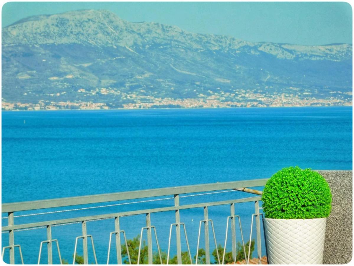 Littlevenice Appartme 50M From Sea Trogir Exterior foto